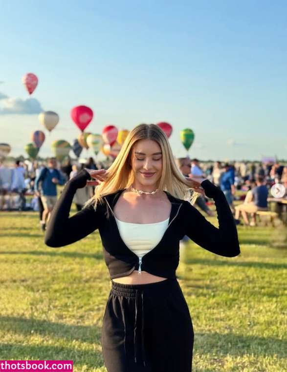 HotBlondeBaby theonlyjuliet Nude Leaks OnlyFans Photos #1 1937324