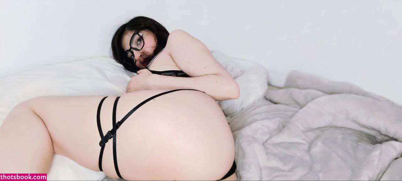 H Azzuu Nude Leaks OnlyFans Photos #2 1954007