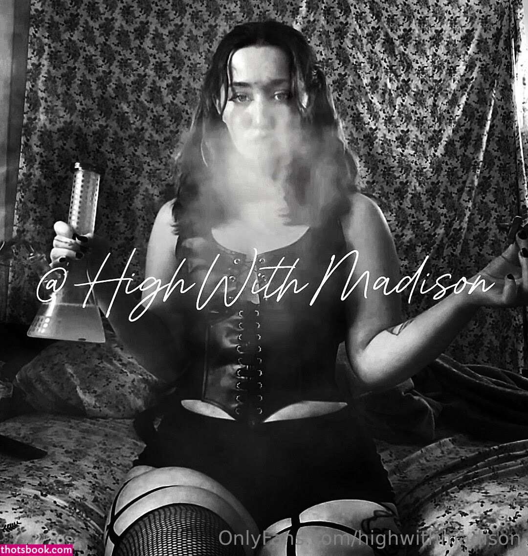 highwithmadison Nude Leaks OnlyFans Photos #2 1954077
