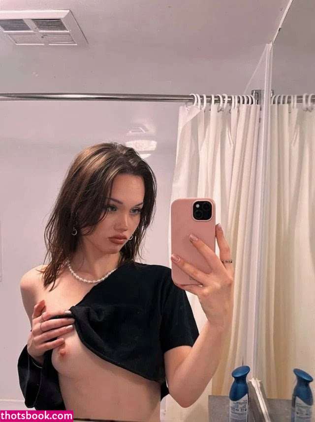 eveysnow eveysnoww Nude Leaks OnlyFans Photos #4 1832060