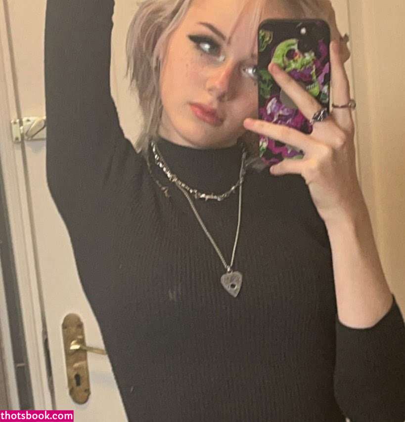 chloeluvsyuu Nude Leaks OnlyFans Photos #6 1821927