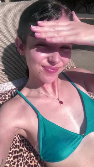 Holly Laing Nude Leaks OnlyFans Photos #4