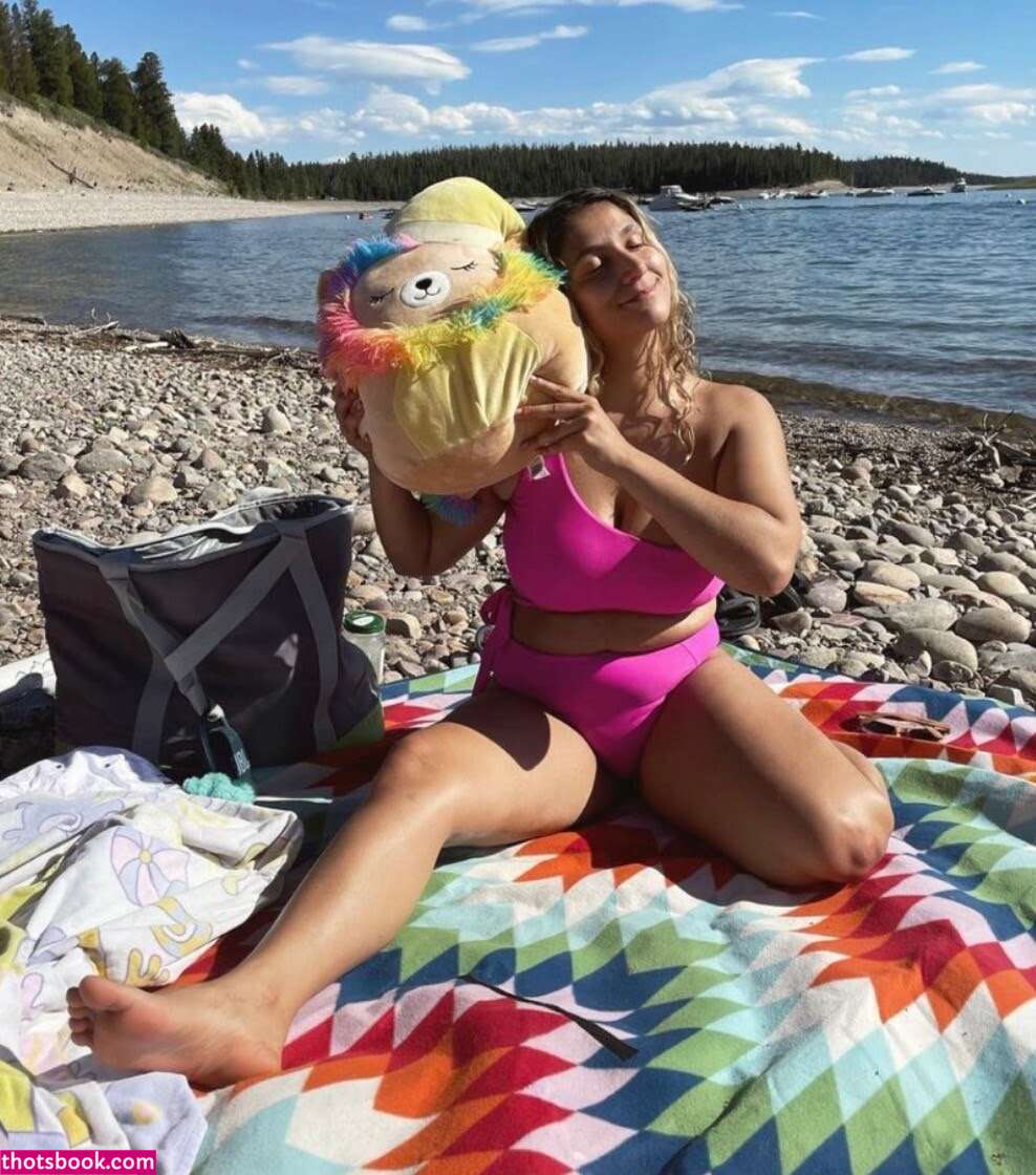 Julieberisha sicctits peepeep0op0o3 Nude Leaks OnlyFans Photos #5 1839356