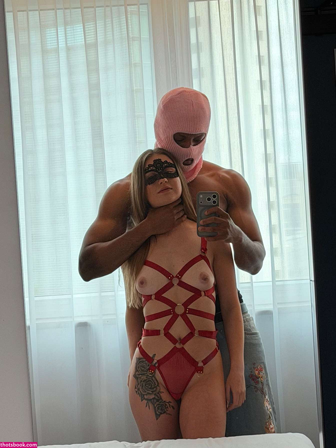 TheYoungHotwife Scarlett The Young Hotwife Nude Leaks OnlyFans Photos #1 1826534