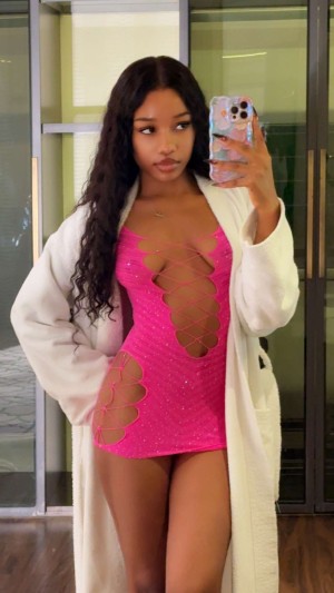 maliyaofficial Nude Leaks OnlyFans Photos #2