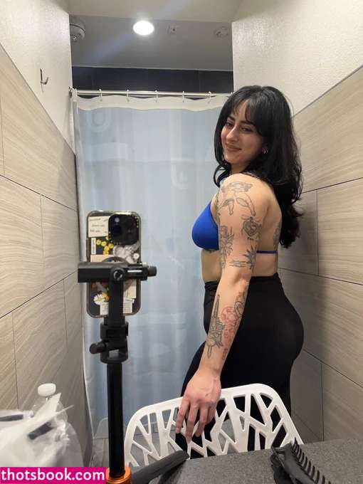 tooturnthailey Nude Leaks OnlyFans Photos #3 1807958