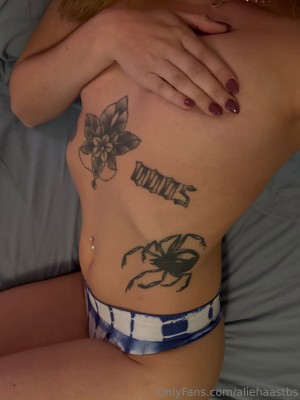 aliehaastbs Nude Leaks OnlyFans Photos #3