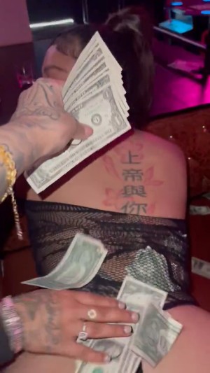 bluntedbetty Nude Leaks OnlyFans Video #1