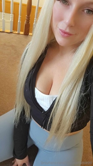 blondiehottie99 nude Leaks OnlyFans Photos #1