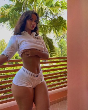 Carla Alison carlaalison n Nude Leaks OnlyFans Photos #4