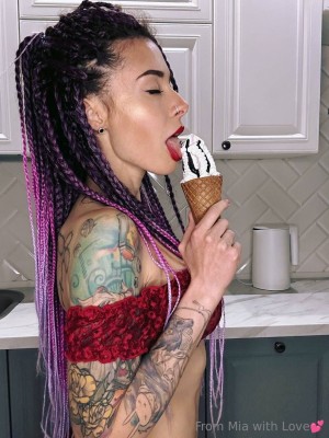 mia moonn Nude Leaks OnlyFans Photos #1