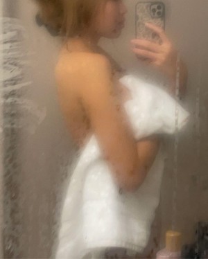 Charxstyle Charlize Chiu Nude Leaks OnlyFans Photos #3